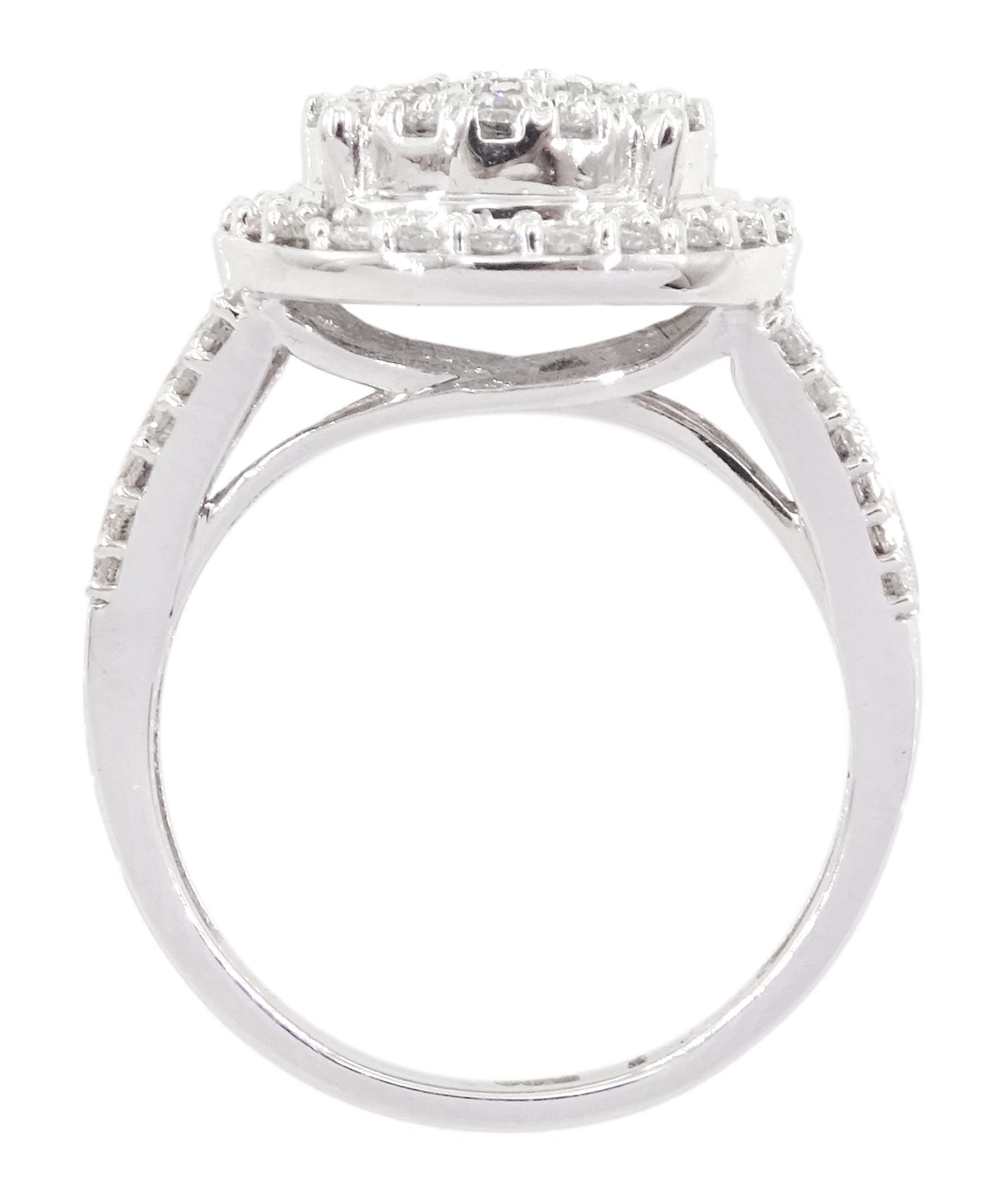 White gold round brilliant cut diamond circular cluster ring, hallmarked 9ct, total diamond weight approx 1.00 carat