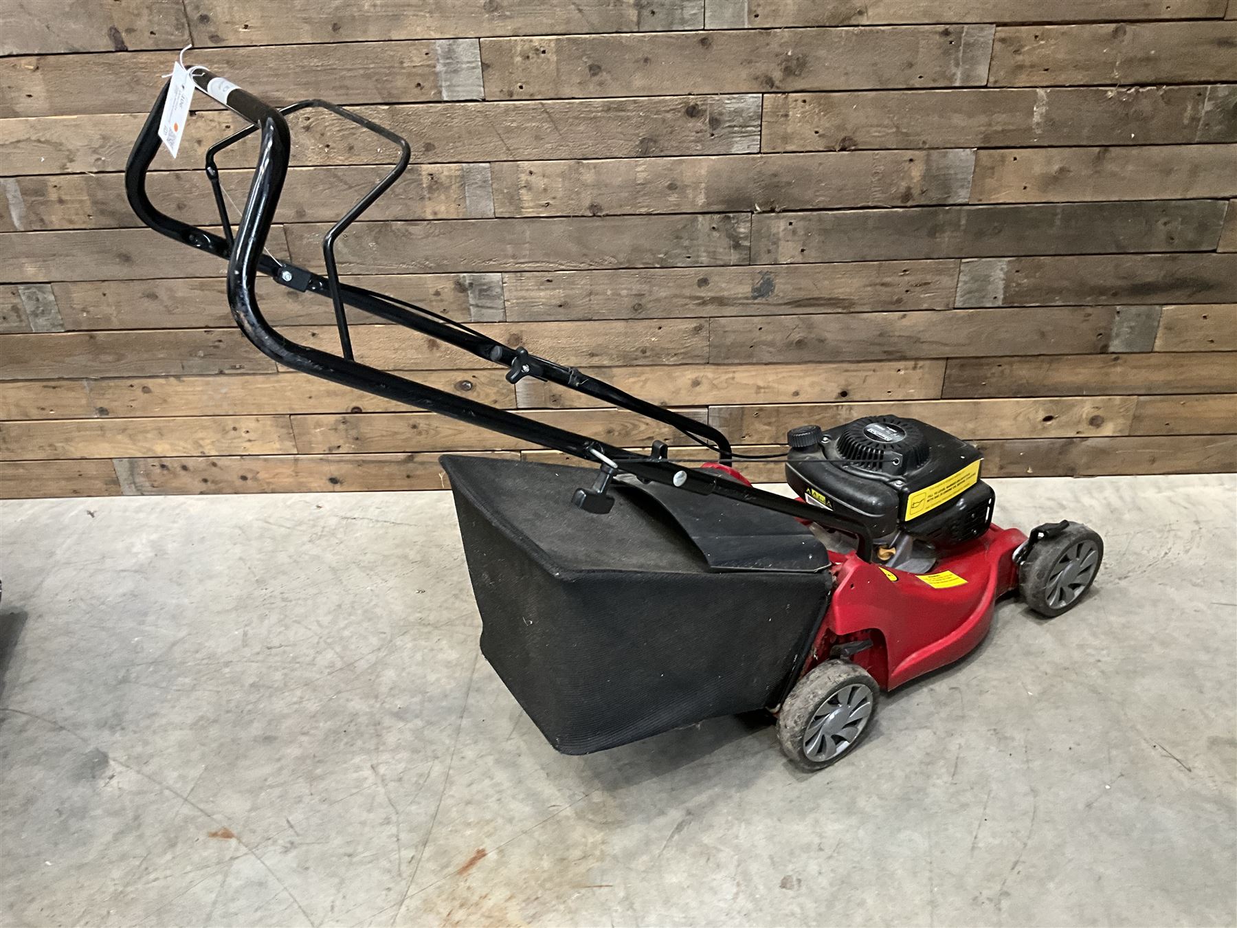 Mountfield RS100 petrol lawnmower, with collecting box, full working order