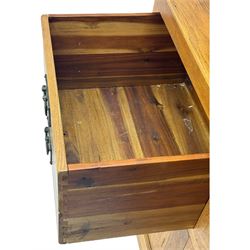 Oak dresser, upper section with twin glazed cupboard doors and central shelving with two trinket drawers, lower section fitted with six drawers over three panelled cupboard doors, raised on shaped feet 