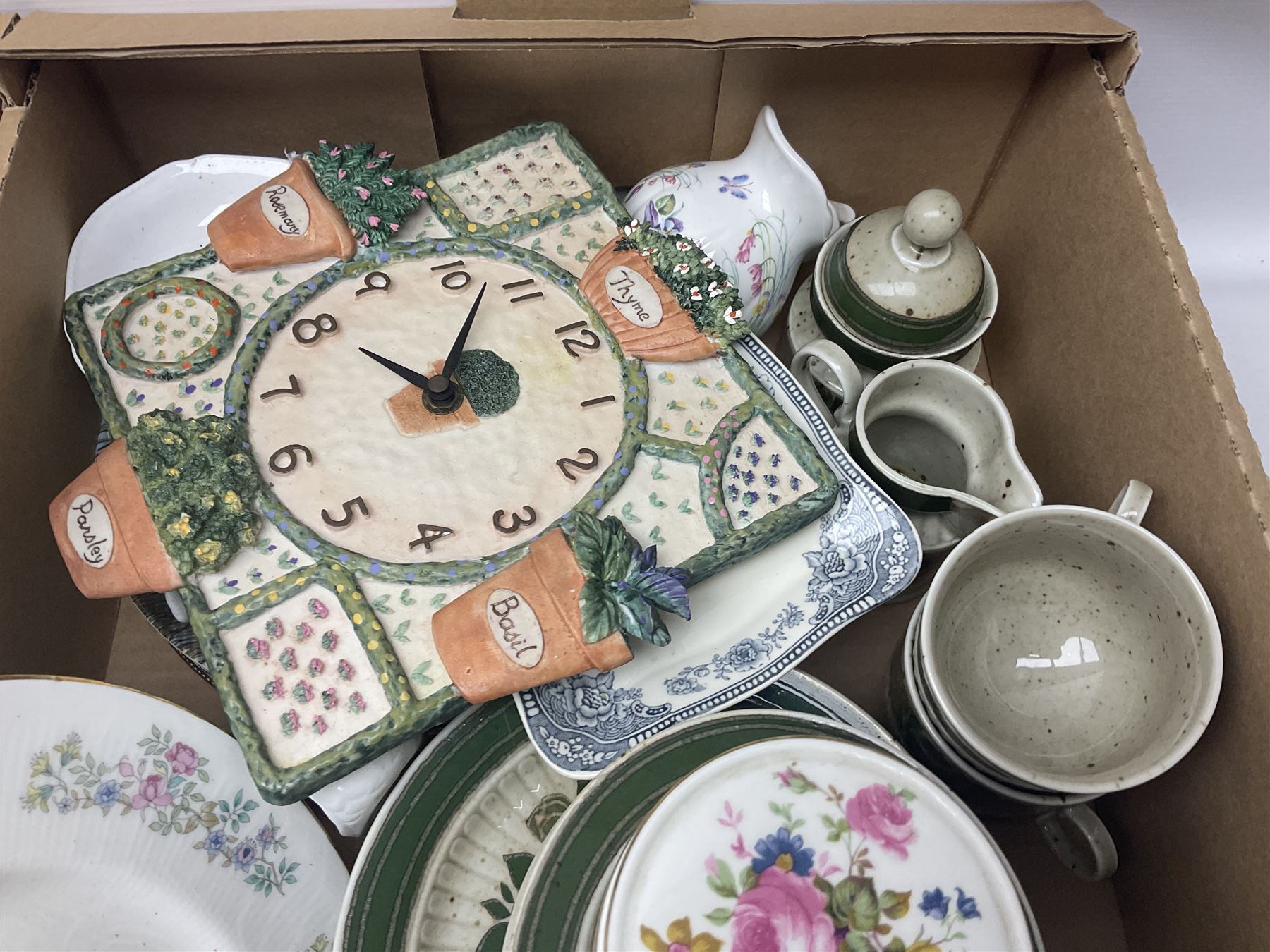 Emma Bridgewater wall clock, Country Artists kingfisher, Wedgwood Charnwood pattern tea service and a large collection of collectors plates and other ceramics and glassware, in six boxes