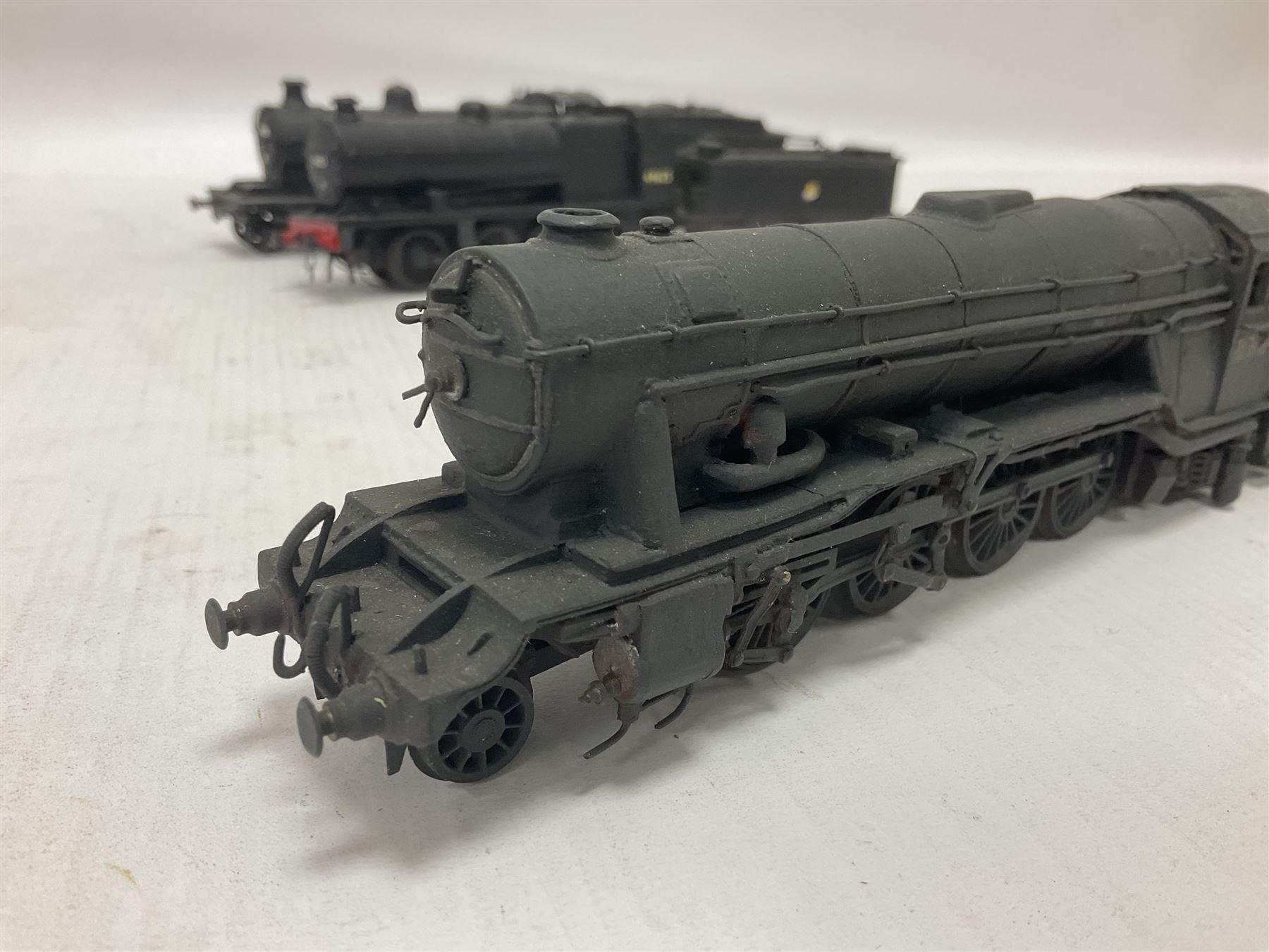 ‘00’ gauge - three kit built steam locomotive and tenders comprising LNER Class P1 2-8-2 no.2394 finished in black; Class 7F 0-8-0 no.49625 in BR black; Class O4 2-8-0 no.63800 in BR black (3) 