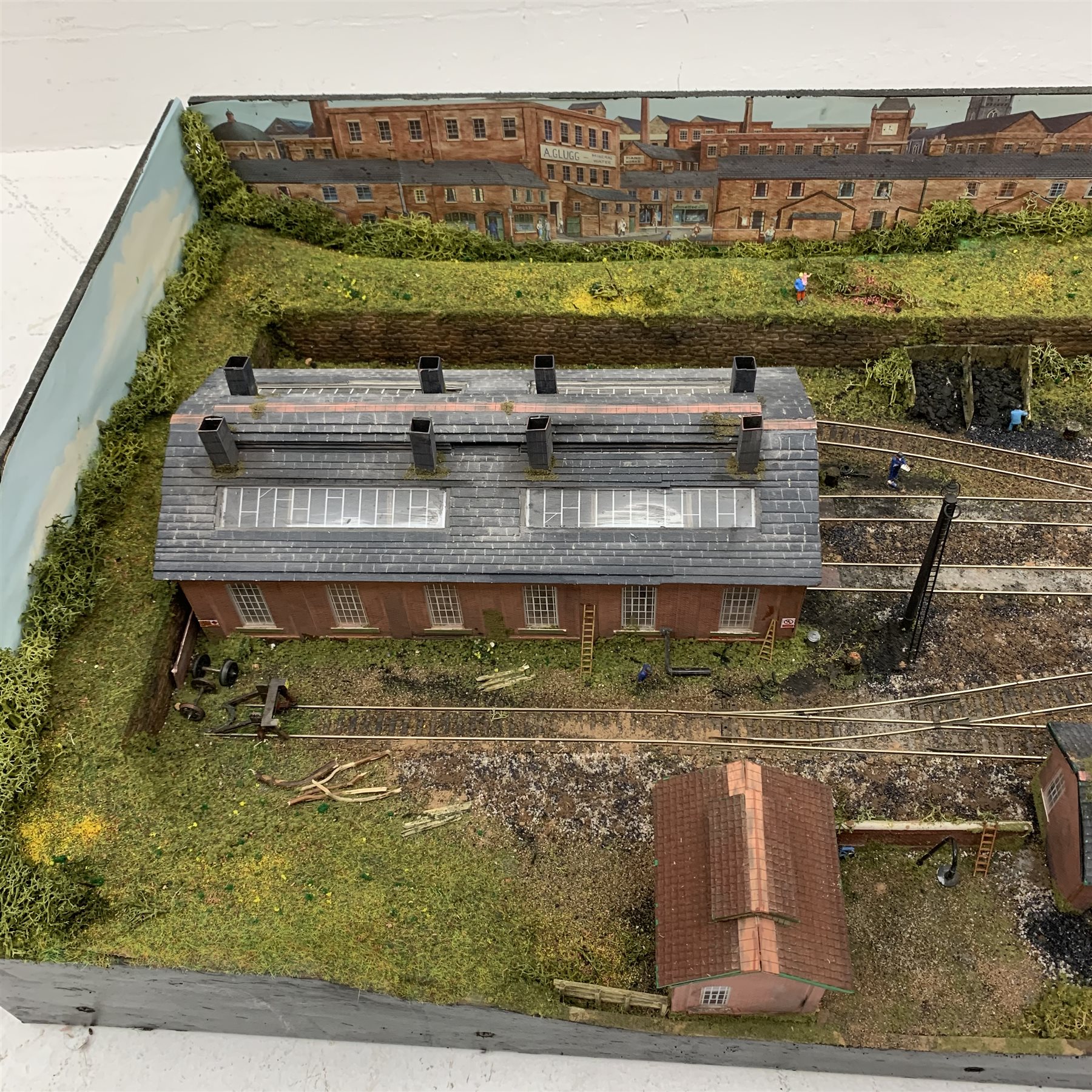 00 sale gauge buildings