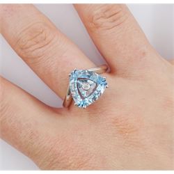 9ct white gold trillion cut sky blue topaz and diamond ring, hallmarked, topaz approx 4.90 carat