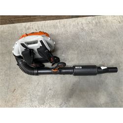 Stihl BR-500 petrol backpack leaf blower