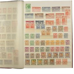 New Zealand - chalons, newspaper postage, 1898-1907 pictorials to two shillings, King George V to three shillings, officials with mint 1936 and 1940 values, various later issues with miniature sheets and various Cook Islands and Samoa, housed in a red stockbook