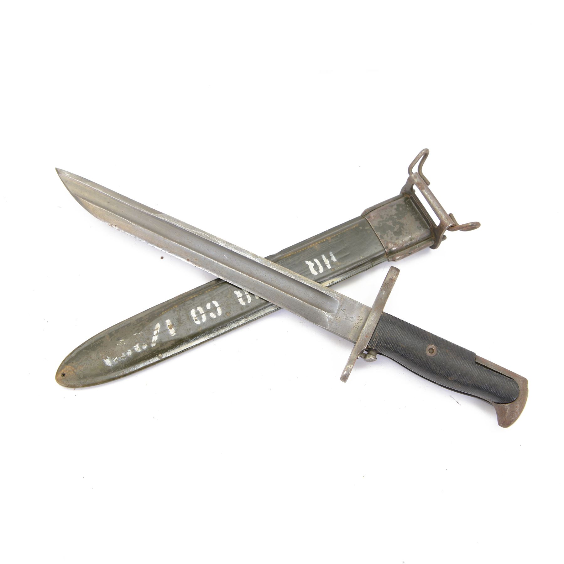 American 1906 pattern sword bayonet, the blade marked SA 1906 and US 85798, scabbard, blade L25cm