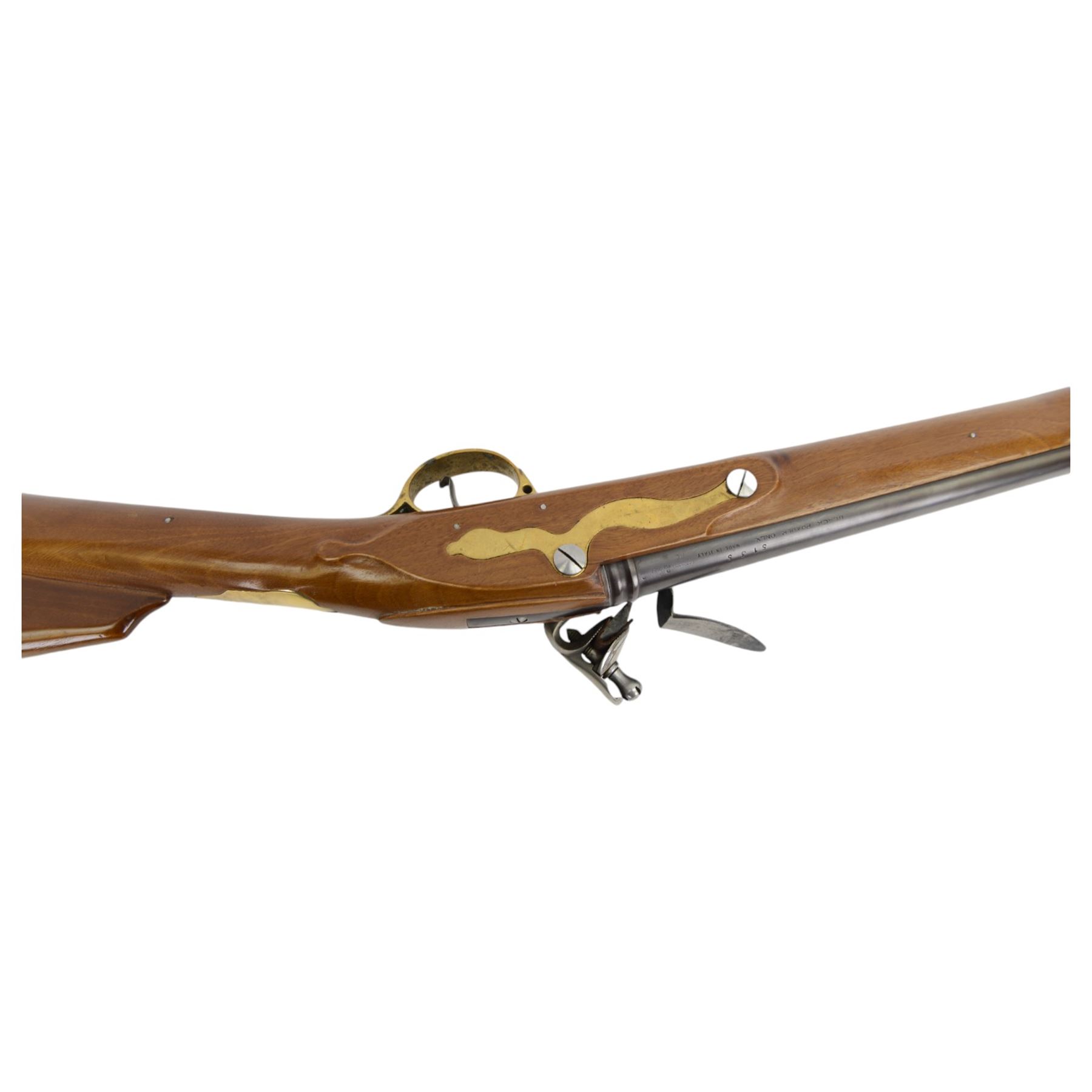 SHOTGUN CERTIFICATE REQUIRED - Pedersoli Brown Bess Flintlock Musket, .75 calibre, the 106cm steel barrel, the lock plate marked GRICE 1762 and with crowned GR, walnut full stock with ramrod under, overall L148cm, serial no. 5135