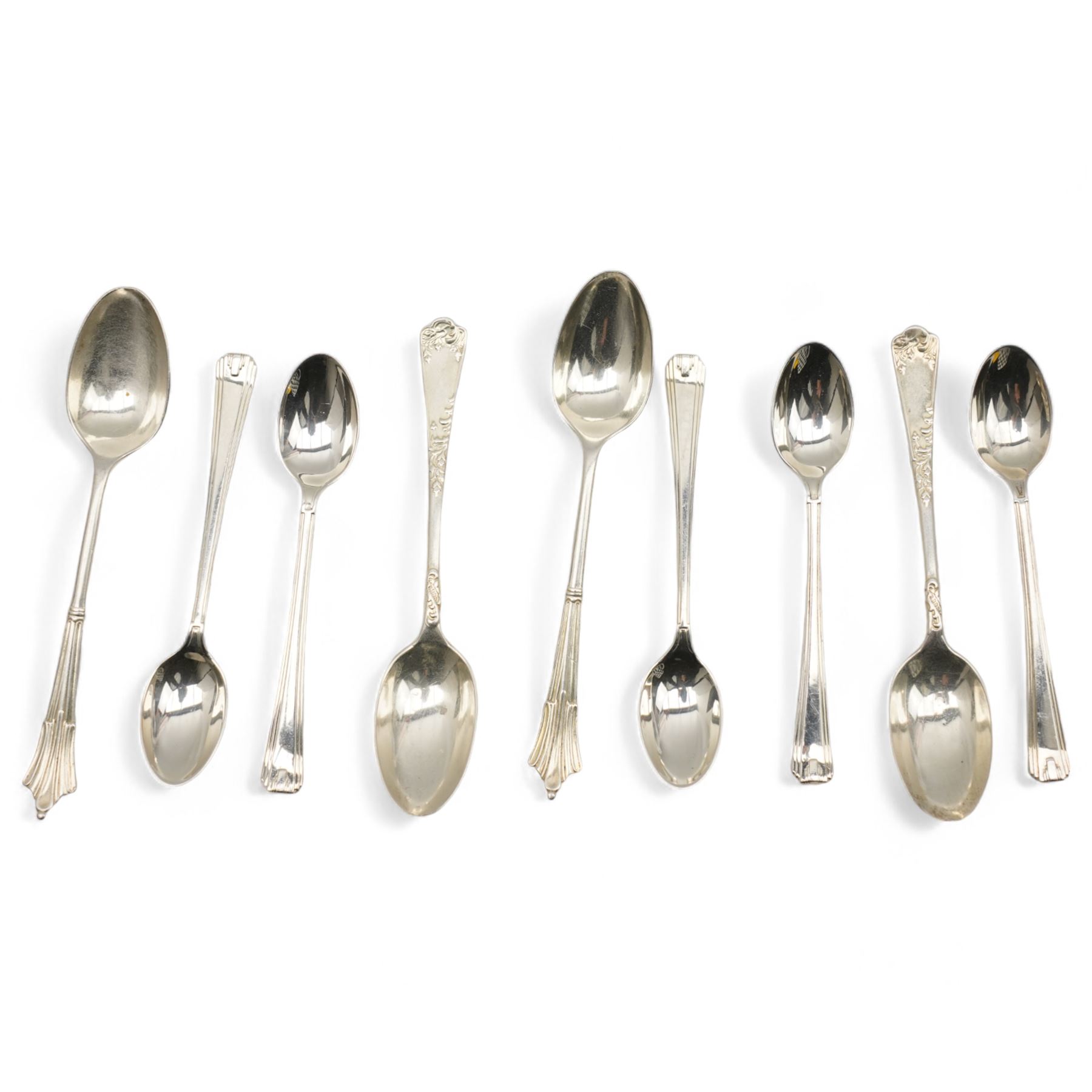 Set of five silver teaspoons and two further pairs of silver teaspoons (9)