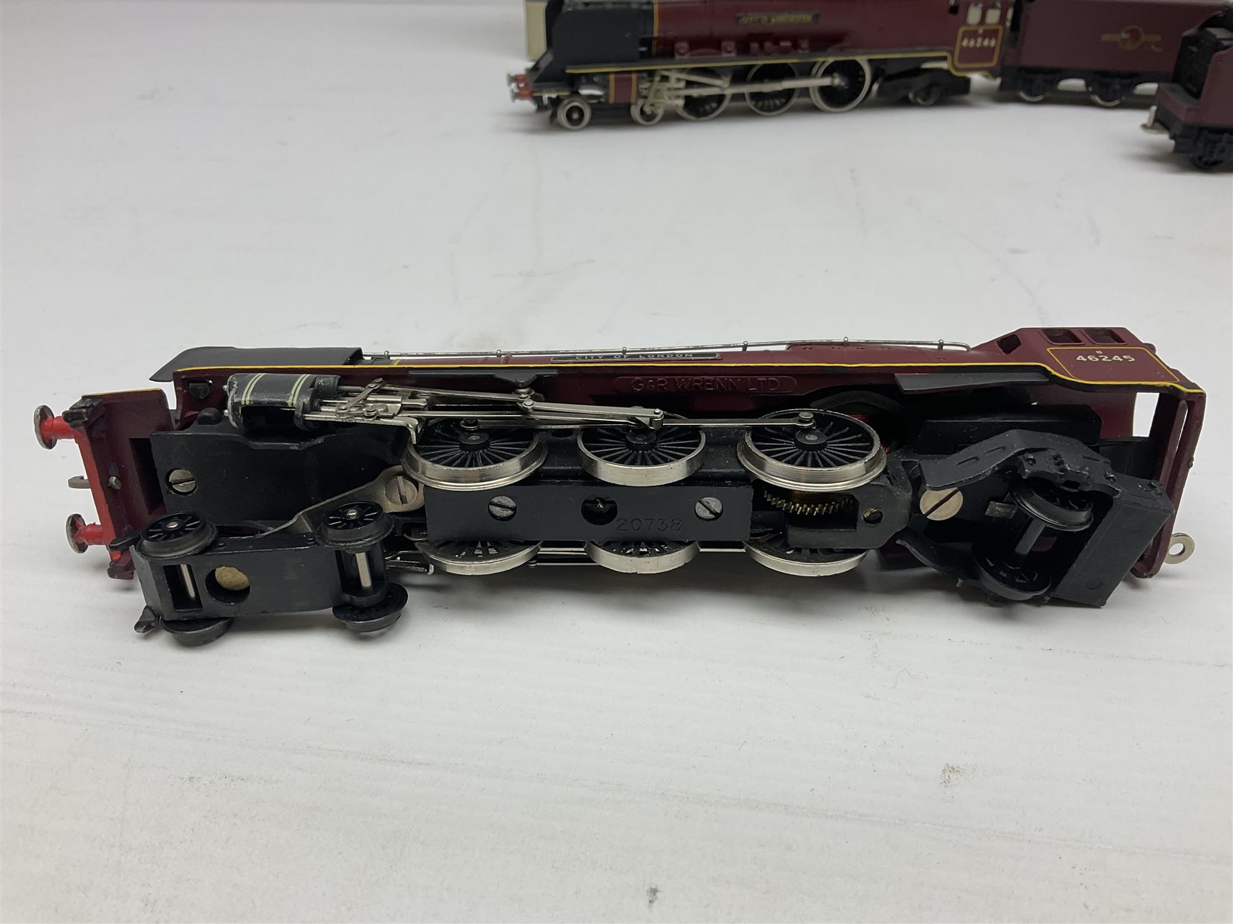 Wrenn '00' gauge - Princess Coronation (Duchess) Class 4-6-2 locomotive 'City of London' No.46245; boxed with tender and manual; and another similar bearing the nameplate 'City of Manchester' No.46246; in City of Birmingham box; both in BR Maroon (2)