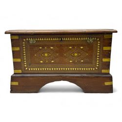 20th century mahogany chest, rectangular hinged top enclosing removable compartments with carved starburst motifs with linear and geometric patterns, brass inlay to the top and front, mounted corners and edges, on bracket base