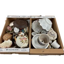 Coalport shell vase, together with a planter, covered jars and other ceramics, in four boxes 