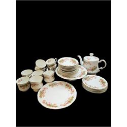 Queens, Woman & Home pattern tea service, including teapot, milk jug, seven teacups etc 