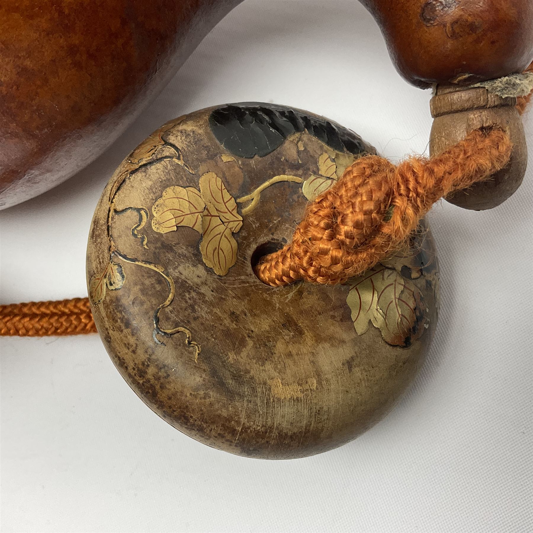 Japanese sagemono, made from a gourd with stopper and tasseled cord, H30cm 