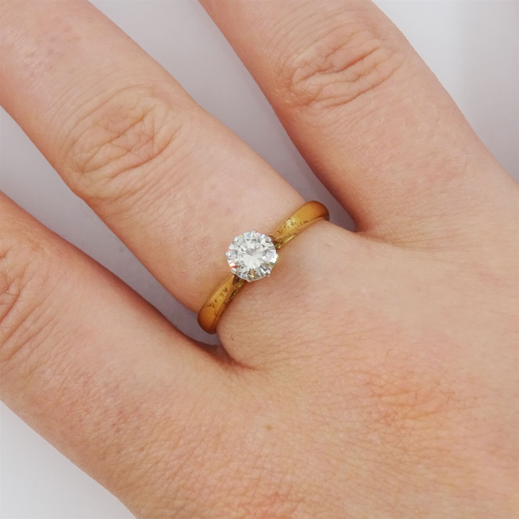 18ct gold single stone round brilliant cut diamond ring, stamped 18ct Plat, diamond approx 0.50 carat