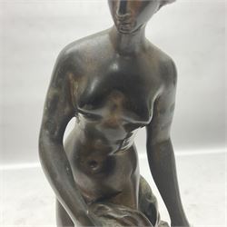 After Christophe Gabriel Allegrain, bronzed figure Venus in the Bath, H24cm