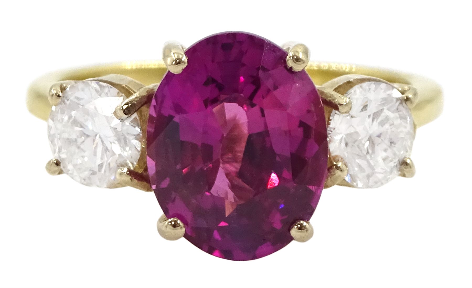 18ct gold three stone oval cut pink sapphire and round brilliant cut diamond ring, hallmarked, sapphire approx 3.00 carat, total diamond weight approx 0.80 carat