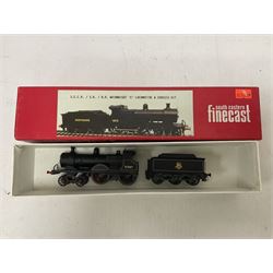 ‘00’ gauge - two kit built steam locomotives comprising Class E 4-4-0 no.31587 with tender in BR black, with South Eastern Finecast box; Class E1 Black Tanks 0-6-0T no.32147 in BR black, with Wills Finecast Box (2) 