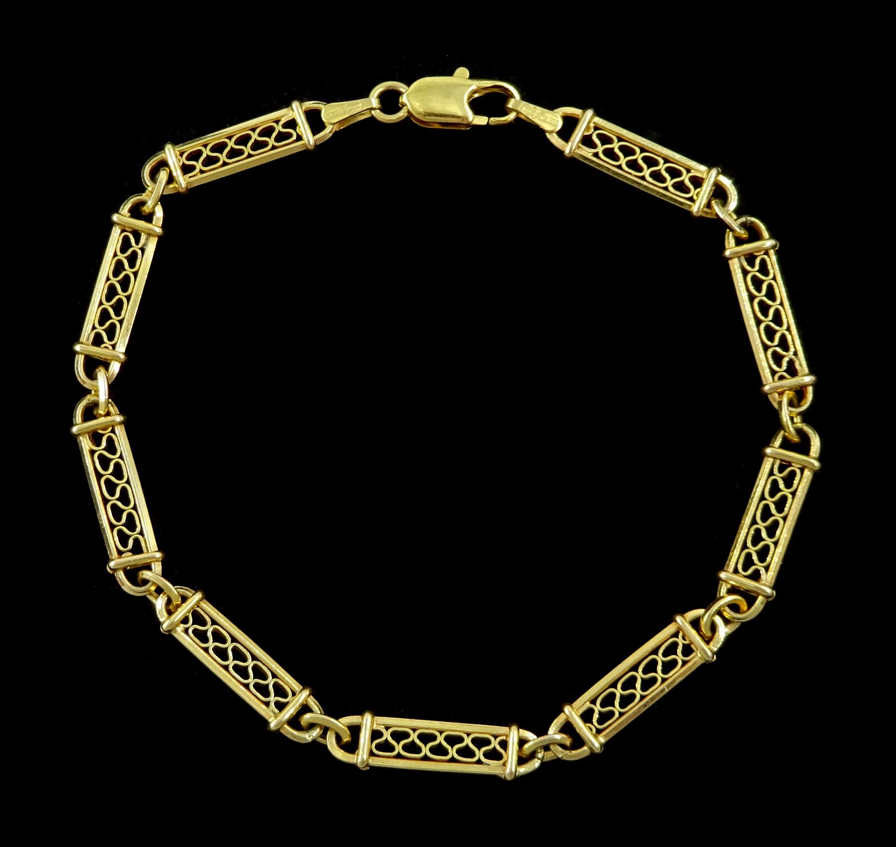 9ct gold fancy rectangular wirework link bracelet, hallmarked