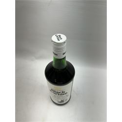 Black & White Buchanans Choice blended Scotch whisky, , 1 Litre 86.8%