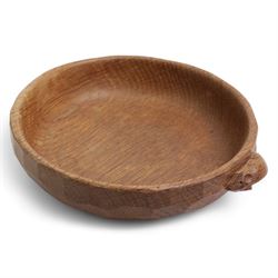 Mouseman - oak circular nut bowl, tooled outer edge carved with mouse signature, by the workshop of Robert Thompson, Kilburn