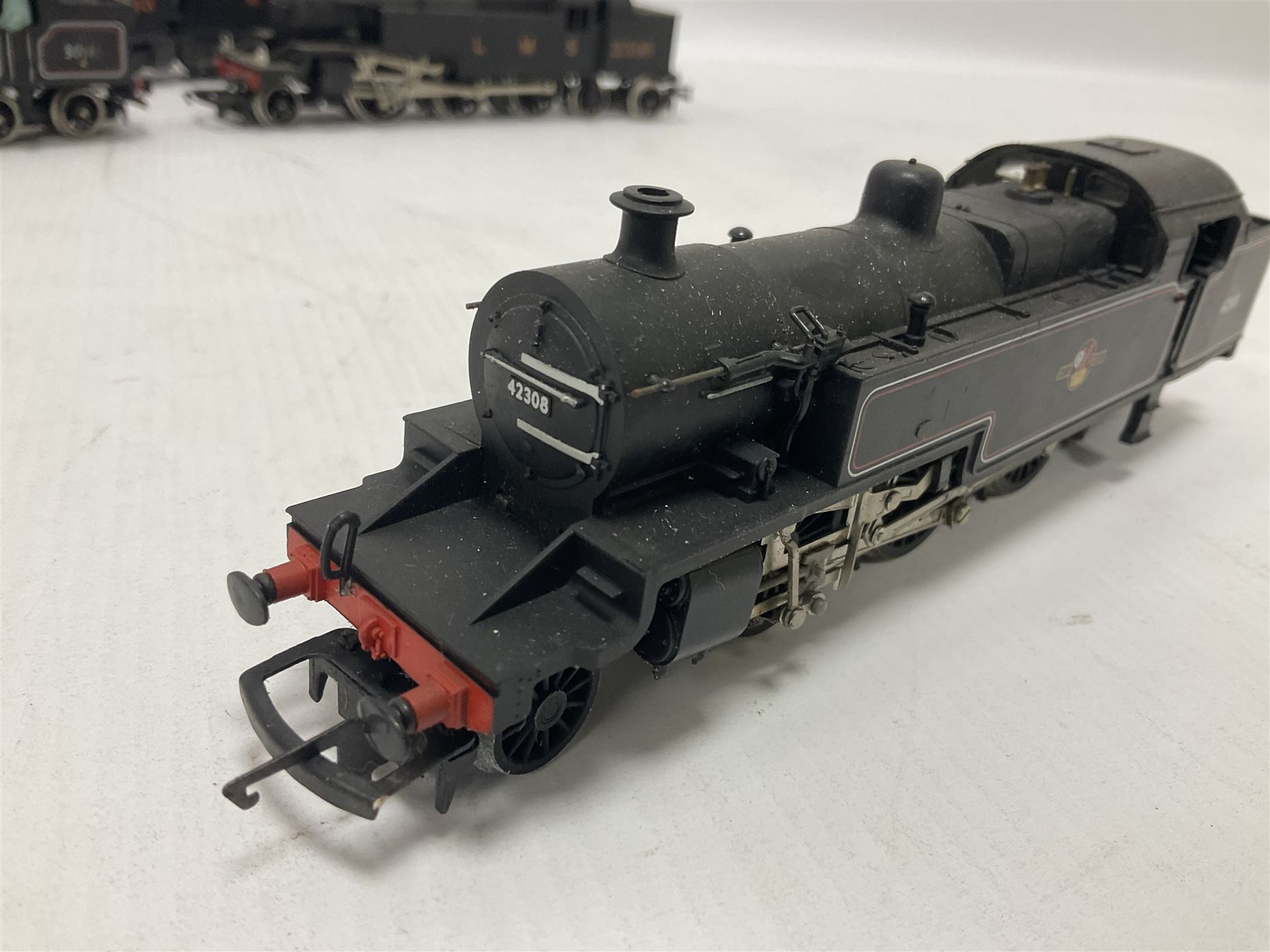 Hornby ‘00’ gauge - Class M7 0-4-0T locomotive no.30111 in BR black; Class 4P 2-6-4T locomotive no.42308 in BR black; Class 264 0-4-0ST ‘Monty’ locomotive no.16020 in LMS black; Class 4P 2-6-4T no.2398 in LMS black; Class 8F 2-8-0 locomotive no.851 in LMS black (5) 