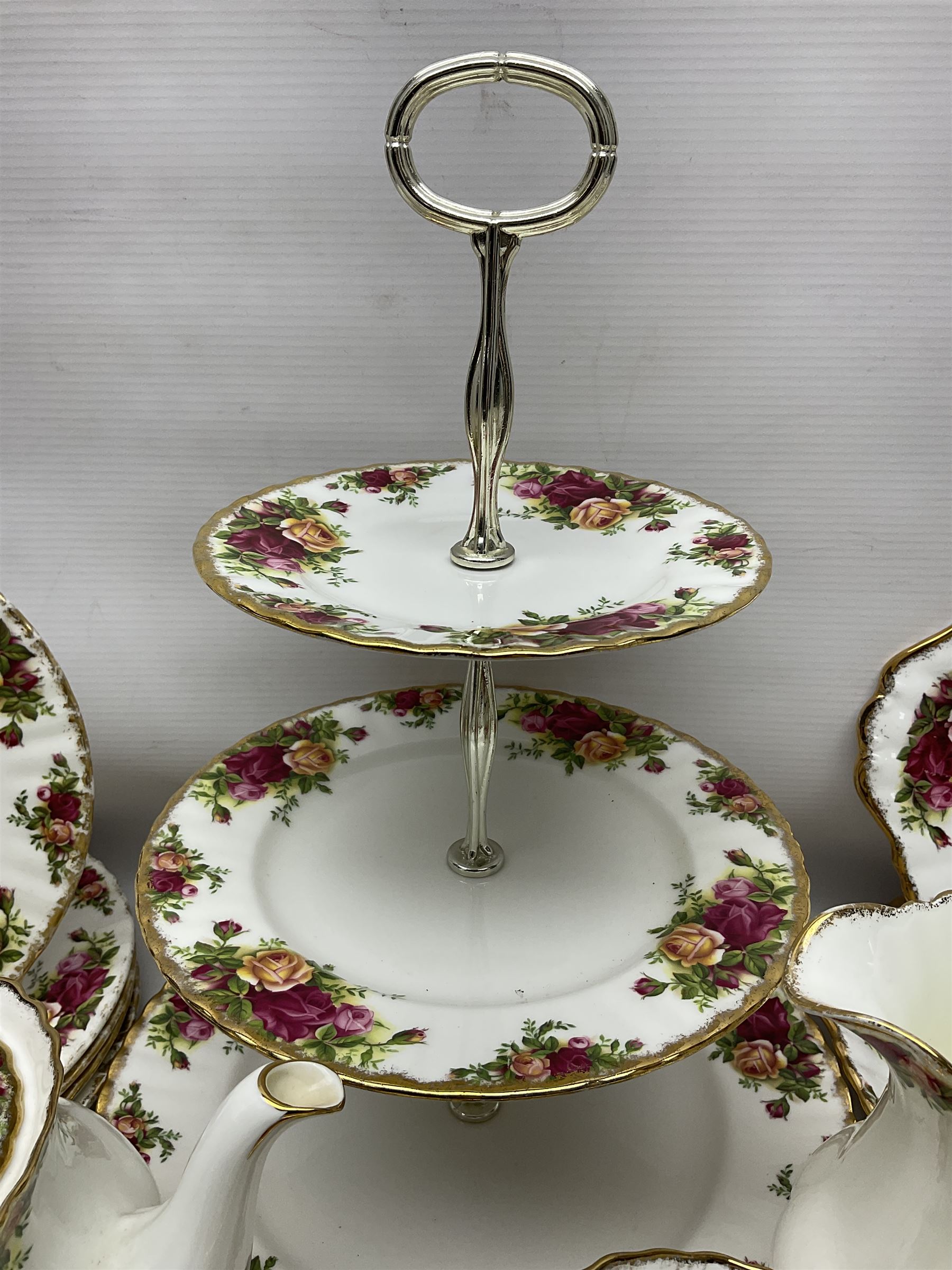 Royal Albert Old Country Roses pattern part tea service, to include teapot, water jug, six cups and saucers, covered sucrier, cake stand etc (39)