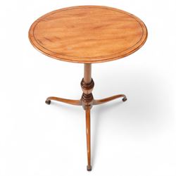 19th century satinwood tripod wine table, moulded oval top inlaid with boxwood and ebony stringing, fine turned vasiform column, three splayed supports with spade feet