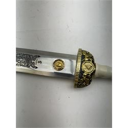 Replica Roman Cavalry sword, with etched blade, with scabbard; made by Art Gladius of Toledo, overall length 80cm, blade L59cm
