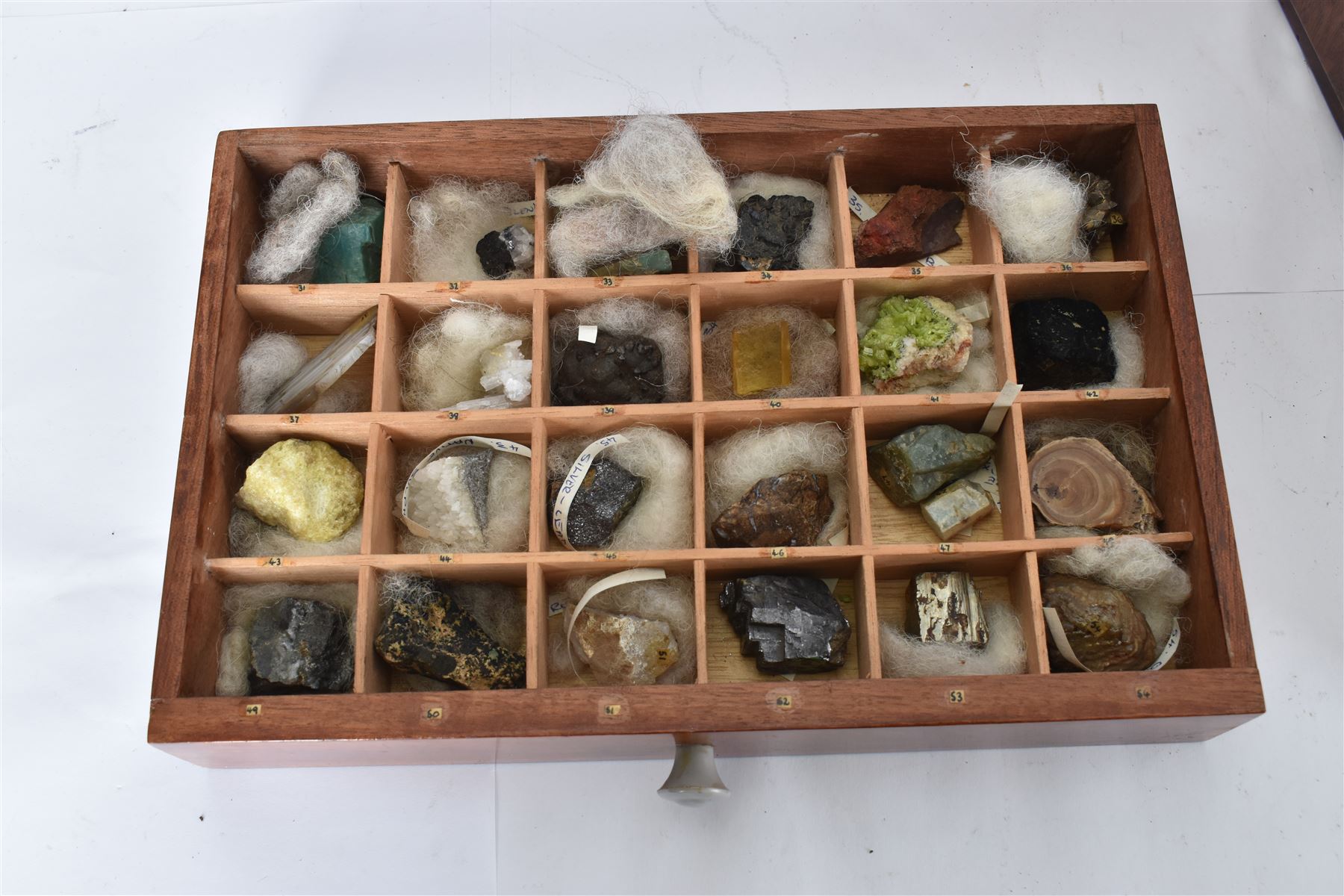 Specimen rock and mineral collector's chest, four draws containing an extensive collection of specimens, including malachite, azurite, kidney ore, whitby jet, blue john, dinarzarite etc, chest H29cm