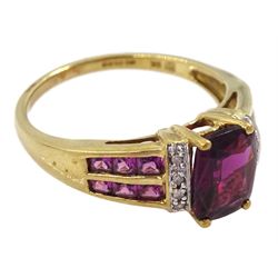 9ct garnet and diamond ring, with garnet set shoulders, hallmarked