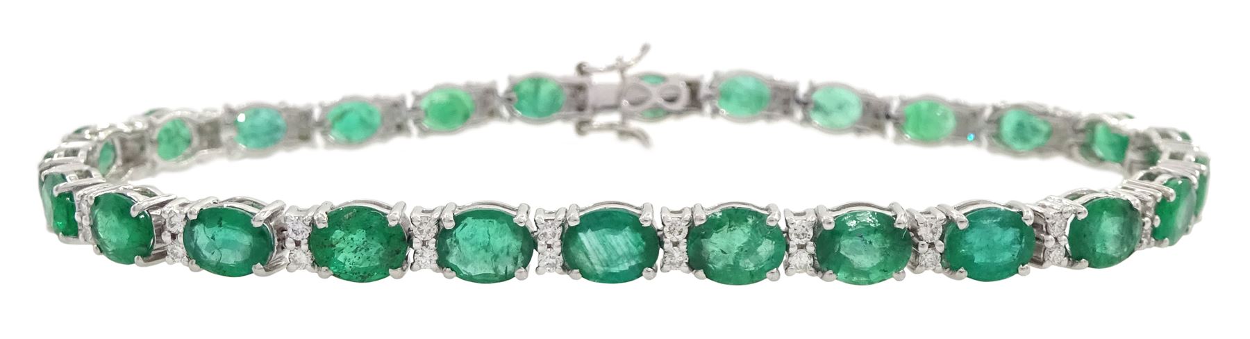 18ct white gold oval cut emerald and round brilliant cut diamond bracelet, stamped, total emerald weight 7.50 carat, diamond weight 0.46 carat