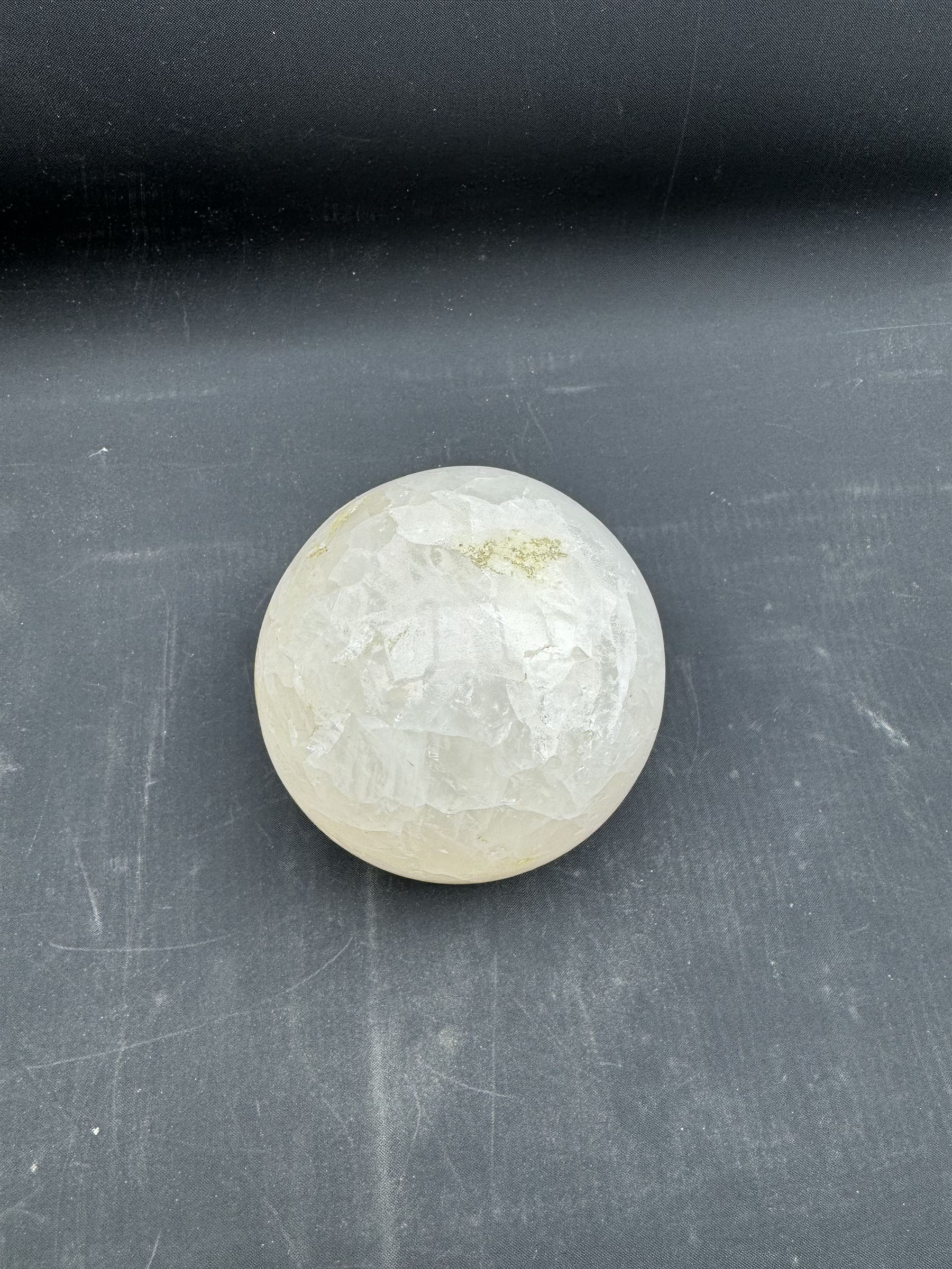 Pair of milk calcite spheres, D10cm 