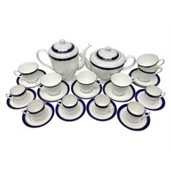 Royal Worcester Howard pattern tea and coffee service for six, comprising coffee pot, teapot, teacups and saucers and coffee cans and saucers (26)