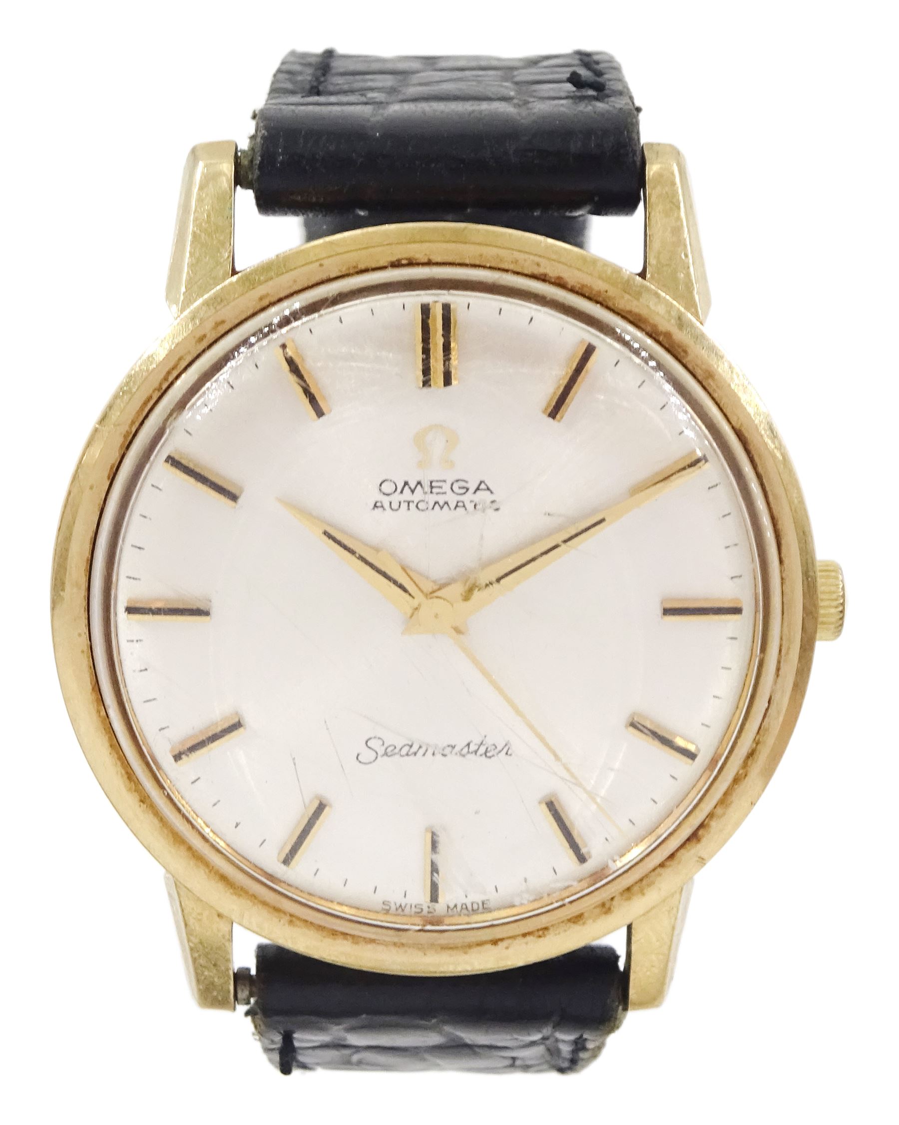 Omega Seamaster gentleman's 9ct gold automatic wristwatch, Ref. 165/6-5003, Cal. 552, serial No. 22207740, silvered dial with Arabic and baton hour markers, Birmingham 1964, on black leather strap, with Omega gilt buckle