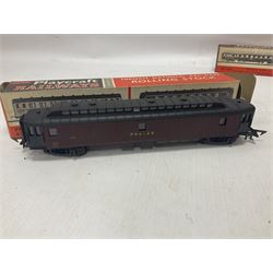 Playcraft Railways HO/OO gauge - boxed rolling stock and accessories comprising coaches, wagons and a small amount of track; all boxed (13)