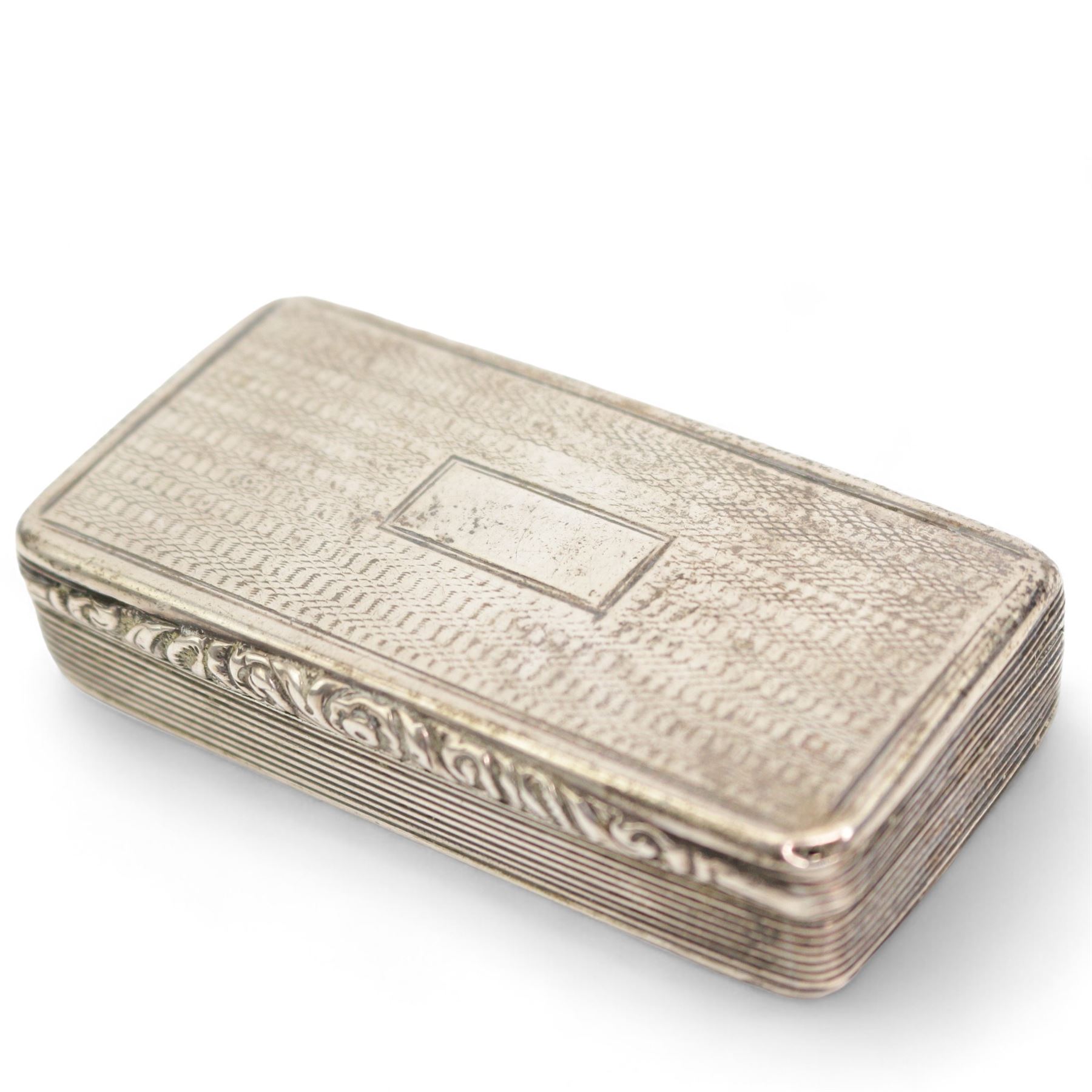 George IV rectangular silver snuff box with engine turned decoration and vacant cartouche W7.5cm Birmingham 1824 Makers mark IT