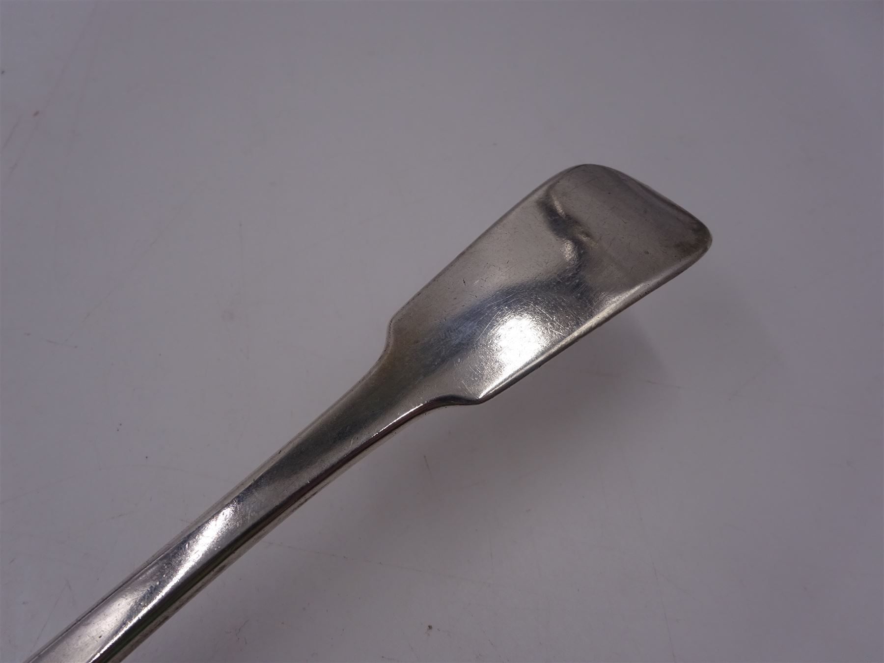 George IV Irish silver Fiddle pattern fish slice, with pierced blade, hallmarked William Cummins, Dublin 1826, L31.5cm