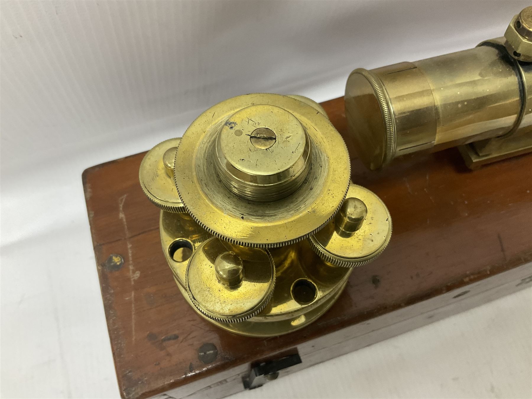 Late 19th century/early 20th century brass dumpy level, inscribed Carter Optician Exeter, in fitted mahogany case, together with a Lowne Instruments Air Meter, no L 3854