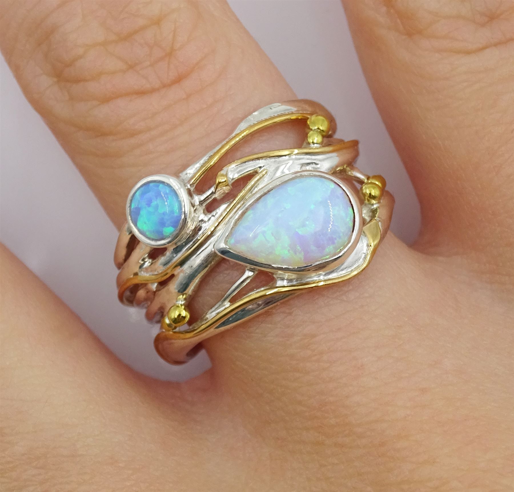 Silver and 14ct gold wire opal ring, stamped 925