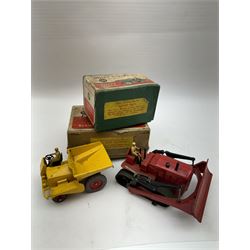 Two Dinky Supertoys models, comprising Blaw Knox Bulldozer no. 561 and Dumper Truck no. 562, both boxed 