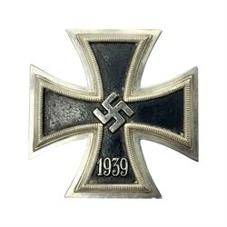 WWII German iron Cross 1st Class, the pin stamped '26' for B.H. Mayer Pforzheim