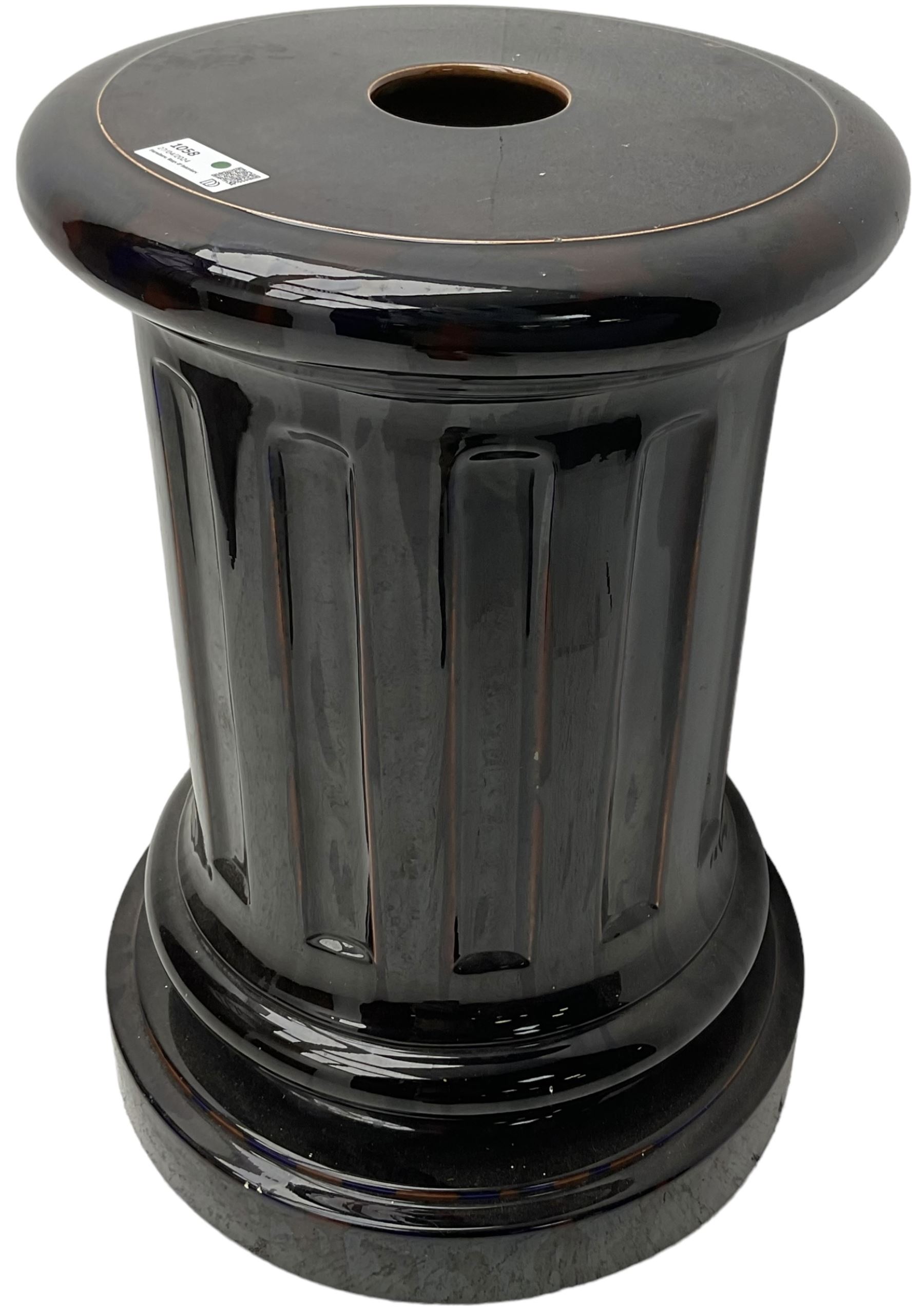 Late 19th to early 20th century Sarreguemines red and blue glazed pedestal stand, with fluted column and circular stepped base 