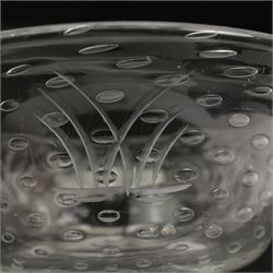 Thomas Webb glass bowl, decorated with fishes amongst bubbles, D18cm