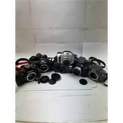 Collection of Nikon cameras, to include two Pronea 600i examples serial nos. 2040608 & 2043525, one with a IX-Nikkor 1:4.5-5.6 lens serial no. 2032529, Pronea S serial no. 2116530, with a IX-Nikkor 1:4-5.6 lens serial no. 2113968, a TW2D serial no. 6069039, F-401, F-501 and two FA camera bodies 