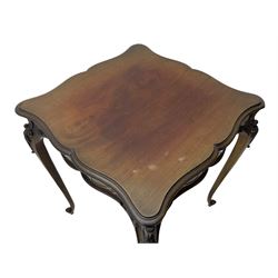 Early 20th century mahogany centre table, shaped moulded top over shaped frieze rails decorated with blind fretwork, on C-scroll and acanthus leaf carved cabriole supports with scrolled terminals 