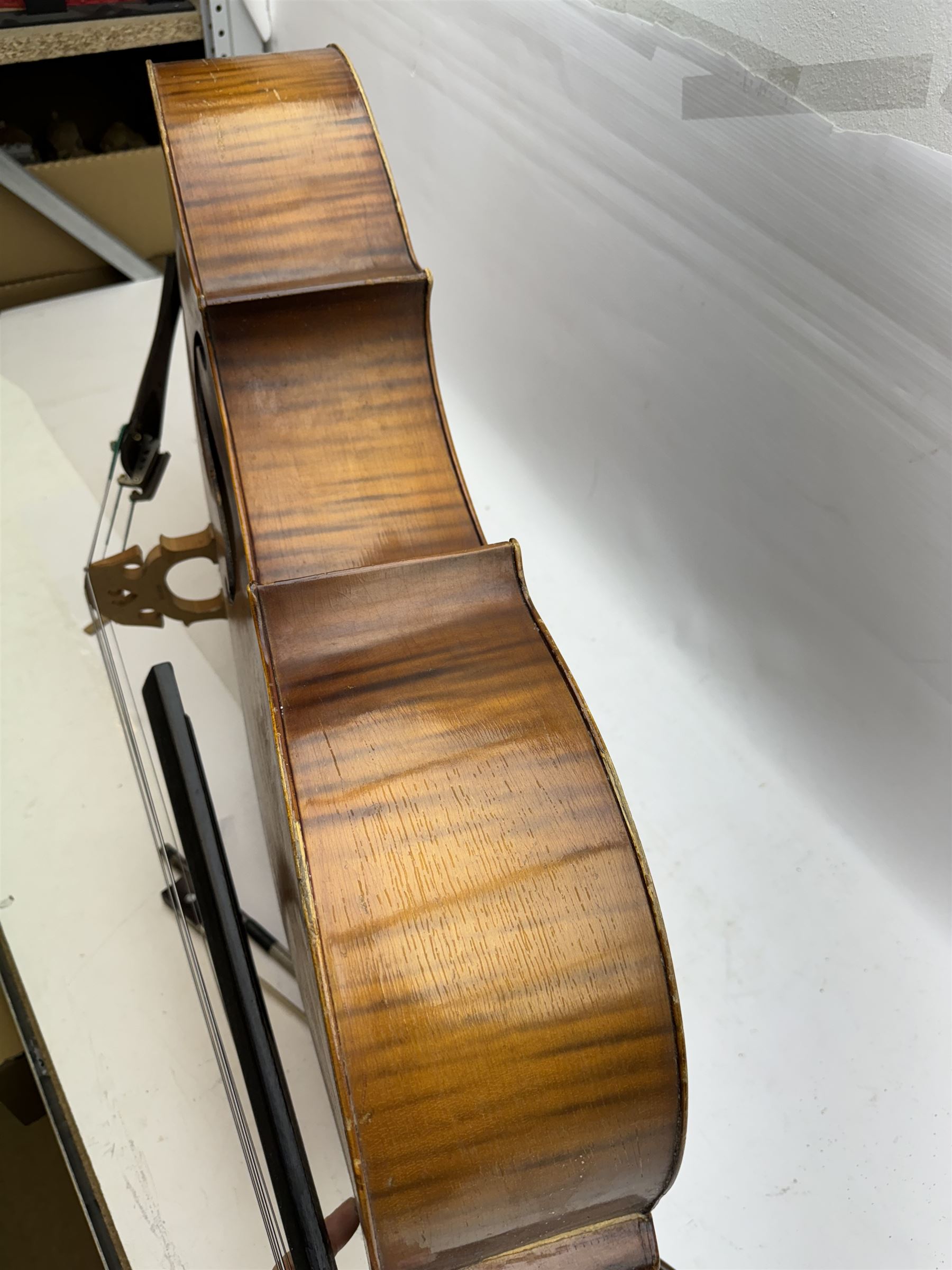 Czechoslovakian cello and bow, back L76cm