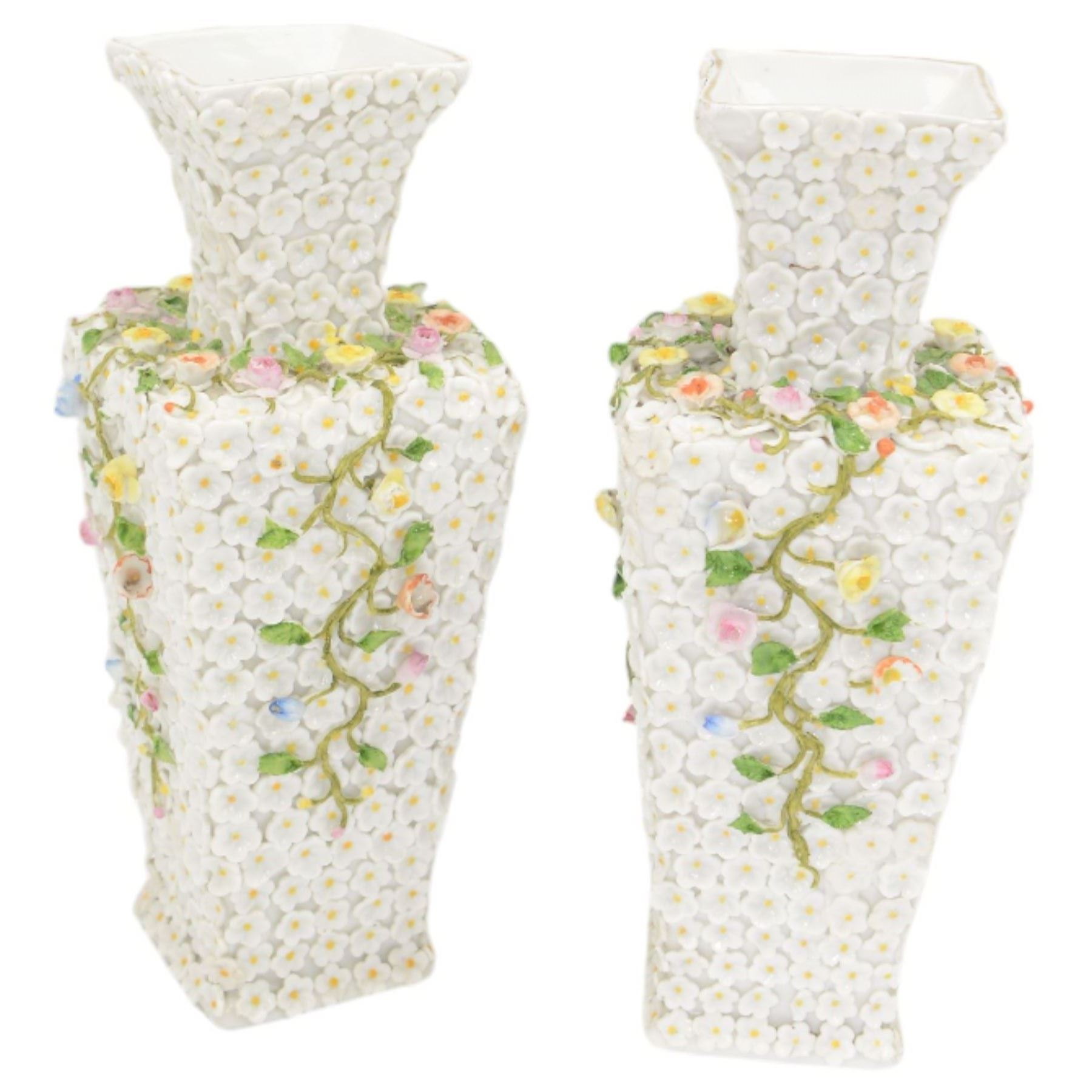 Pair of Ernst Bohne Söhne flower encrusted vases, of square section form, H19cm together with four Samson porcelain armorial vases (6)