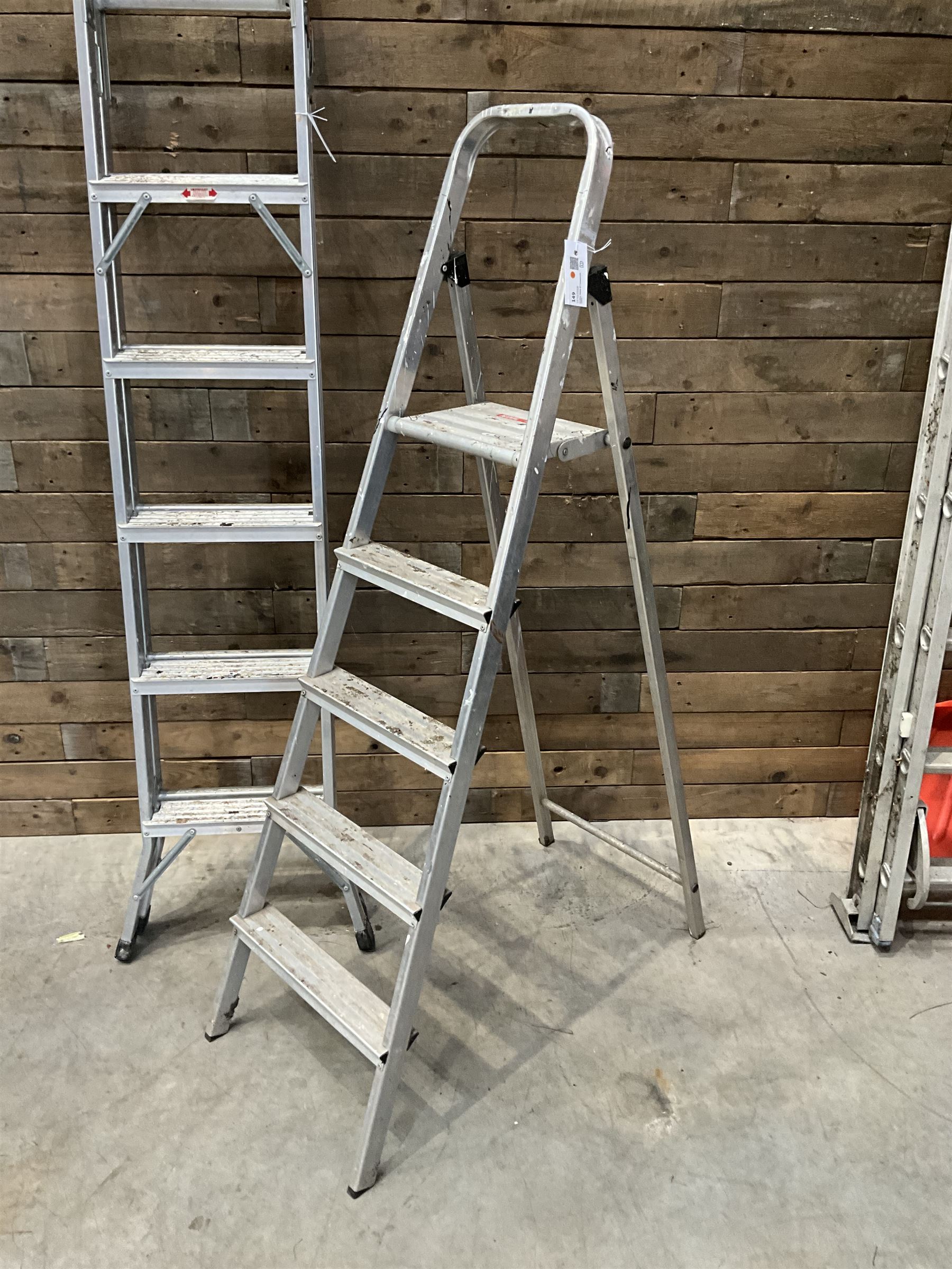 Aluminium extending multi step ladders, and a pair of step ladders