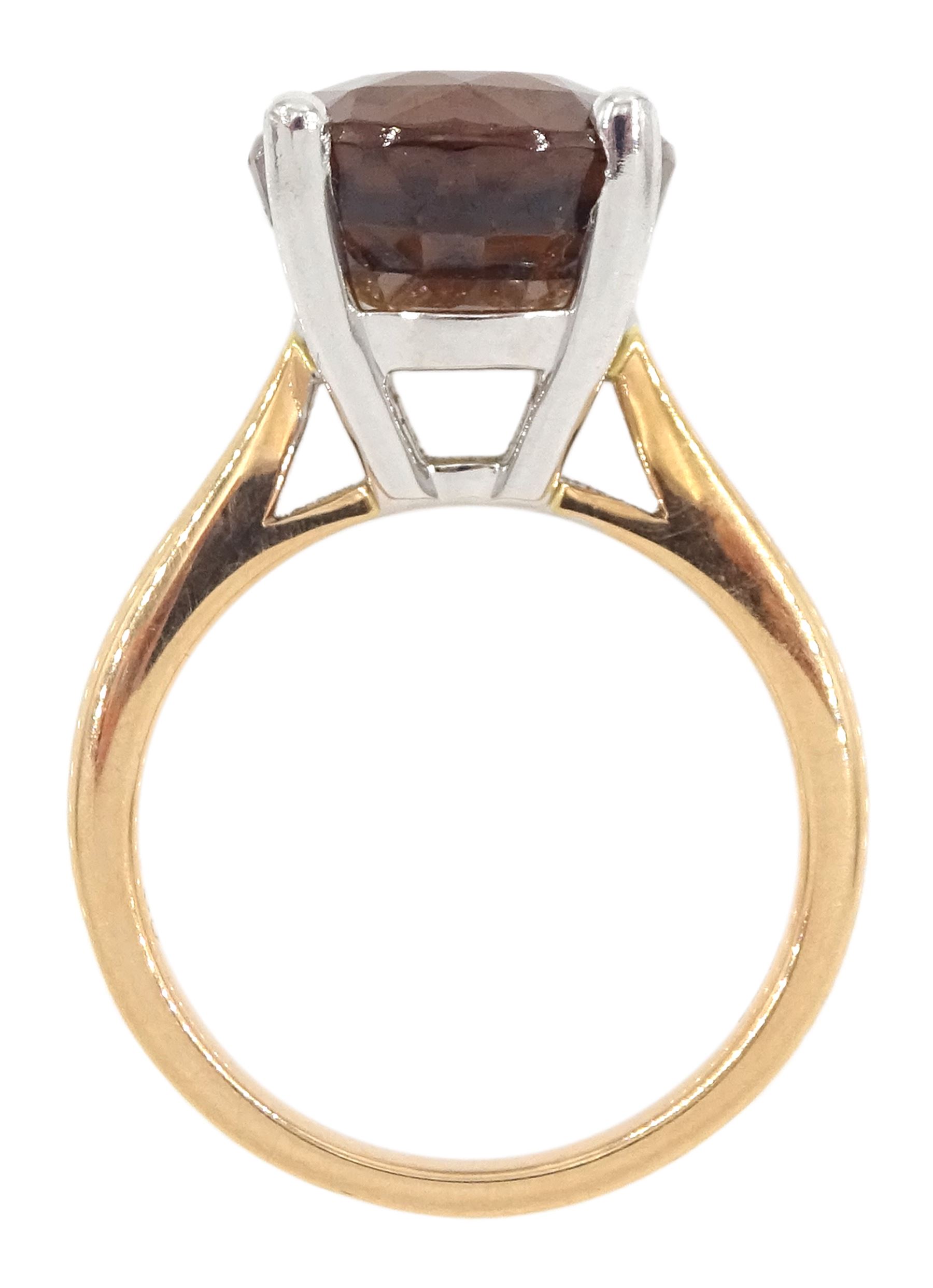 18ct rose gold single stone brown zircon ring, hallmarked, zircon approx 11.35 carat