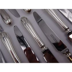 Set of twenty-four modern silver handled table knives, hallmarked Carr's of Sheffield Ltd, Sheffield 1998, contained within two Town Talk cutlery wraps